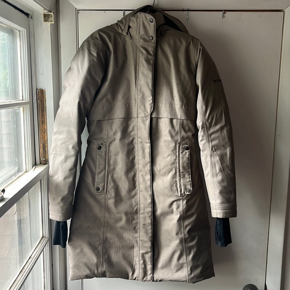 Columbia Apres Arson Long Down Jacket